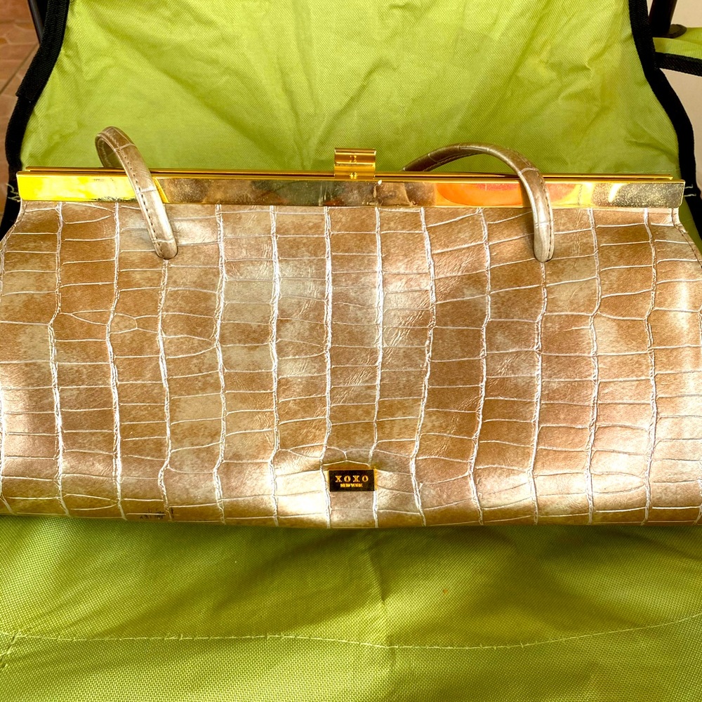 XOXO purse